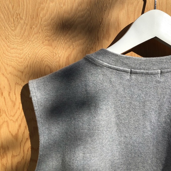 Sleeveless baseball vest - Picture 4 of 6